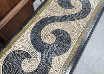 Black swirl mosaic bench seat